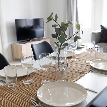 2Ndhomes City Center 2Br Apartment With Balcony And Sauna By Kaisaniemi Park Helsinki Exterior foto